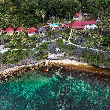 Blue Star Dive And Resort Anda  Bagian luar foto