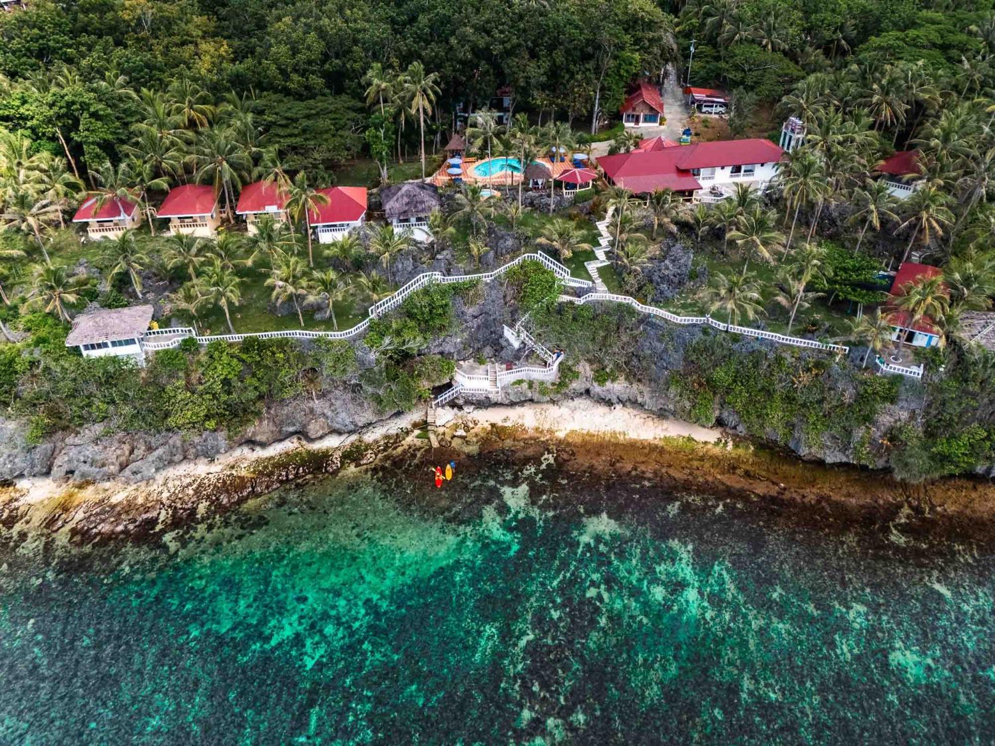 Blue Star Dive And Resort Anda  Bagian luar foto