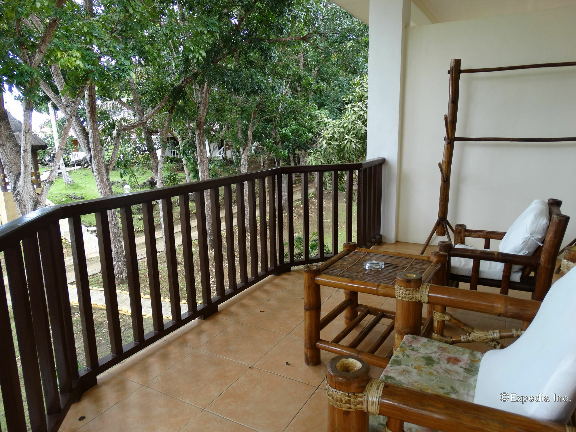 Blue Star Dive And Resort Anda  Bagian luar foto